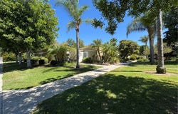923 Avenida Majorca, Laguna Woods, CA 92637