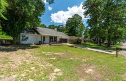 205 Sunset Drive, Petal, MS 39465