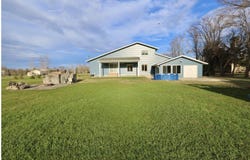 12881 W Pleasant Valley Drive, Aberdeen, SD 57401