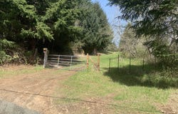 ELROD Ave, CoosBay, OR 97420