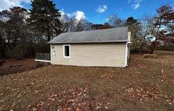 2468 River Road, Calverton, NY 11933