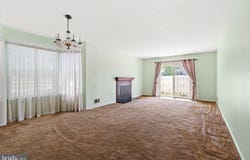 1 HUBER COURT, HIGHTSTOWN, NJ 08520