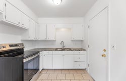 2751 N Fairmount Ave, Wichita, KS 67220