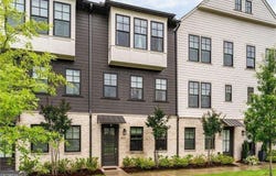 6635 Beacon Drive, Sandy Springs, GA 30328