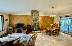 303 Bluffs Drive, Mountain View, AR 72560