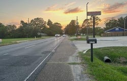1129 La Hwy 1, Donaldsonville, LA 70346