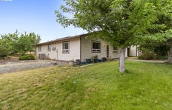 690 NE OREGON AVE, Irrigon, OR 97844