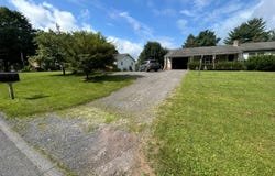 134 Schoolhouse Lane, Lewisburg, PA 17837