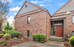 15695 SW 114TH CT, Tigard, OR 97224