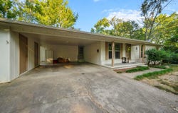 1103 N Cedar, Searcy, AR 72143