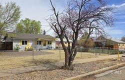 919 Woodlawn Ave, Canon City, CO 81212