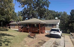 23243 Salley Drive, Warsaw, MO 65355
