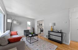 1937 Wustum Ave, Racine, WI 53404