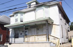 227 N LOCUST STREET, HAGERSTOWN, MD 21740