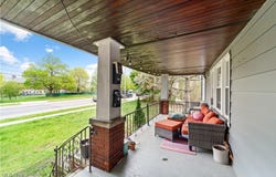 16601 Hilliard Road, Lakewood, OH 44107