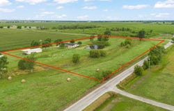 8332 County Road 301, Grandview, TX 76050