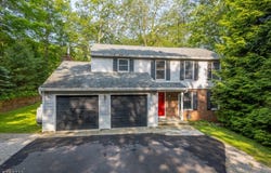 15 Lisa Dr, Vernon Twp., NJ 07422-1004