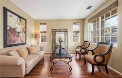 28940 Mirada Circulo, Valencia, CA 91354