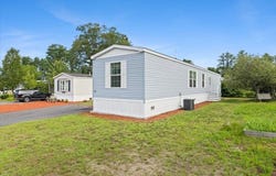132 Queen Dr, Wareham, MA 02576