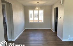 625 Blackstone Drive, Garner, IA 50438