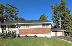 105 Holliday Drive, BECKLEY, WV 25801