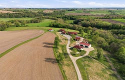 1049 Miller Road, Mineral Point, WI 53565