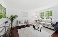 419 E Maple Drive, Glenwood, IL 60425