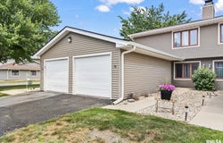 76 BROOKSIDE Place, Springfield, IL 62704
