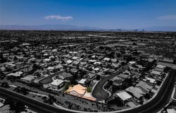 427 Rhythm Street, Henderson, NV 89074