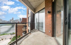 100 Riverside Place, Covington, KY 41011