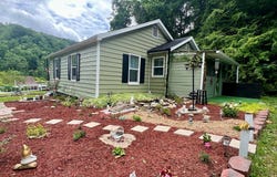 55 Dawson Branch, Hindman, KY 41822