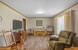 224 W Ninth Street, Roanoke, LA 70581