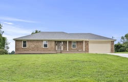 1018 Farm Away Drive, Bardstown, KY 40004