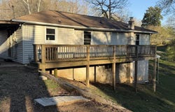 321 Walnut Valley Rd, Clinton, TN 37716
