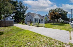 2540 West Shore Road, Warwick, RI 02889