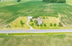 5686 S Warren Road, Warren, IN 46792-9201