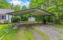 1093 Gordon Road, Pinnacle, NC 27043
