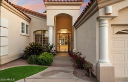 1507 E TREASURE COVE Drive, Gilbert, AZ 85234