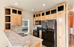 472 SHOREPINES Pl, CoosBay, OR 97420