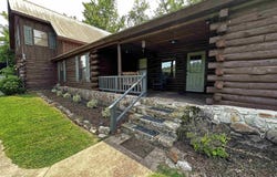 410 S Riverview Lane, Mountain View, AR 72560
