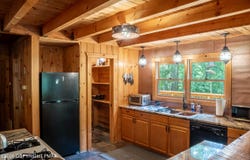 5119 Pocono Park, Swiftwater, PA 18370
