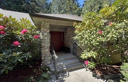201 Buck Loop Rd, Sequim, WA 98382