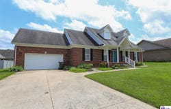 129 Piedmont Drive East, Vine Grove, KY 40175