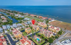 6407 MAYRA SHORES Lane, APOLLO BEACH, FL 33572