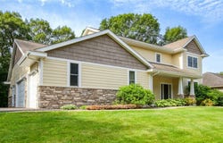 3219 Anric Drive, Eau Claire, WI 54701