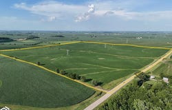 520th St SE, Lone Tree, IA 52755