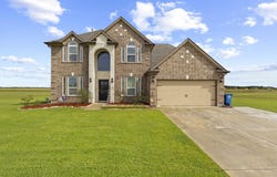 2375 Diamond D Dr., Beaumont, TX 77713