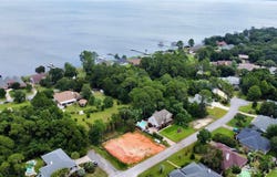 3878 Captains Ct, Gulf Breeze, FL 32563