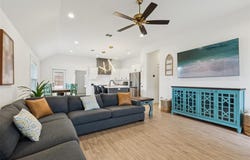 941 Tesslynn Avenue, Godley, TX 76044