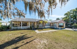 708 N SAINT CLAIR ABRAMS Avenue, TAVARES, FL 32778